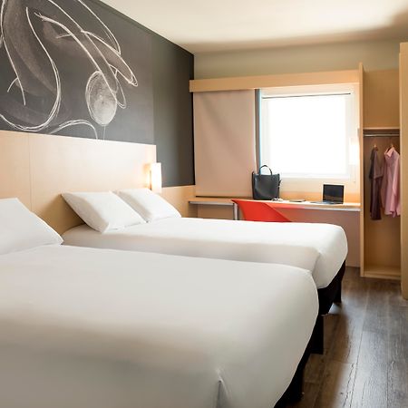 Ibis Irapuato Hotell Exteriör bild