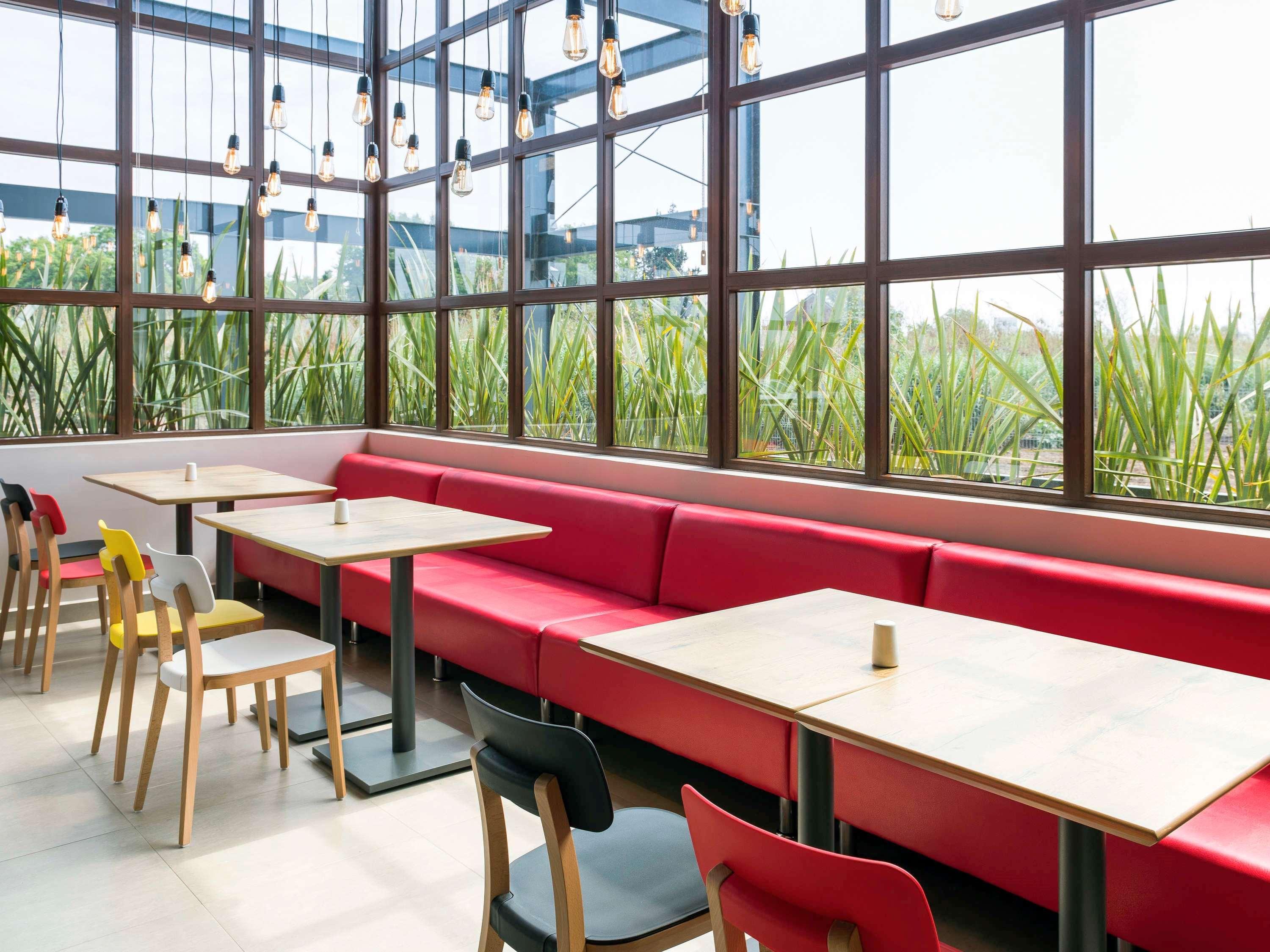 Ibis Irapuato Hotell Exteriör bild
